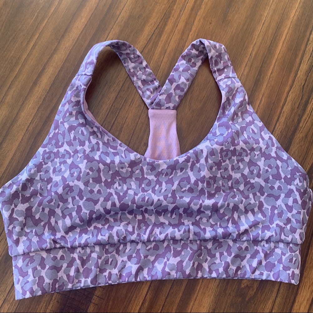 🏷️ Purple Kyodan Animal Print Sports Bra Large L